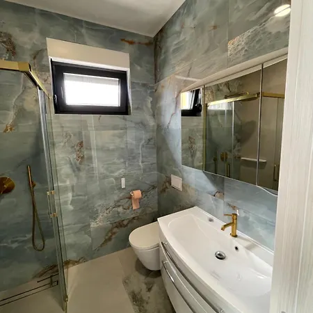 Leonardo Apartment Trogir
